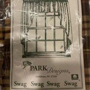 One Pair 72” x 36” Park Design Swag